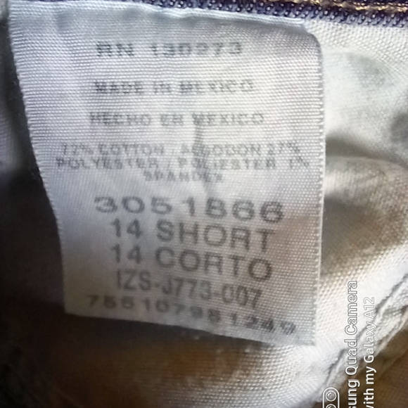 Lee Relaxed Fit Jeans Short - Picture 8 of 8